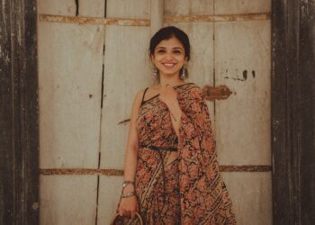 Which saree is in trend now for wedding?