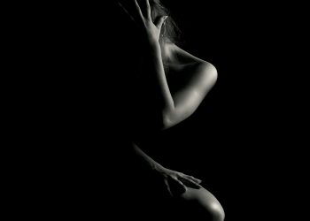 The Perfect Fit: How to Choose Clothes that Flatter Your Body Type